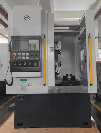 Зубозаостряющий (Зубофасочный) станок с ЧПУ модели YKF9332